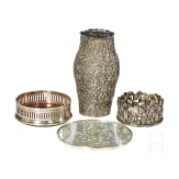Silbervase, silberner Tisch- und zwei silberne Weinuntersetzer, um 1900 - 1965