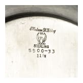 Sterling-Silver-Schale der Meriden Britannia Co. im Madame-d'Arblay-Stil und "Royal Rose"-Sterlingteller, USA, 20. Jhdt.