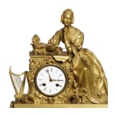 Empire-Kaminuhr mit Allegorie der Poesie, Frankreich, Uhrwerk Belgien, um 1820