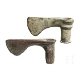 Zwei Tüllenäxte, Bronze, Luristan, Westiran, 2500 - 2000 v. Chr.