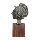 Kleiner Frauenkopf, Bronze, r&ouml;misch, 2. - 3. Jhdt.