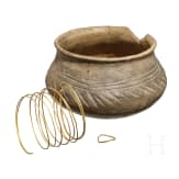 Goldschmuck und Tongef&auml;&szlig;, deutsch, fr&uuml;he - mittlere Bronzezeit, 2000 - 1500 v. Chr.