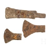 Zwei T&uuml;llenbeile und &Auml;rmchenbeil, deutsch, keltisch, 2. - 1. Jhdt. v. Chr.