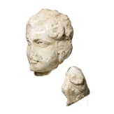 Marmorkopf eines Knaben und Marmorhand, römisch, 2. - Mitte 3. Jhdt.