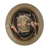 Zwei Stahlhelme M 17