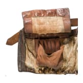 Lederne Jagdtasche mit Fellbesatz, deutsch, um 1830/40