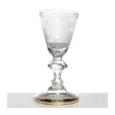 Pokal mit Liebespaar, 18. Jhdt., Schnitt sp&auml;ter
