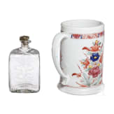Rechteckflasche und Milchglaskrug, 19. Jhdt.