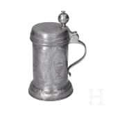 Gravierter Walzenkrug und Schokoladenkanne, Sachsen, um 1800