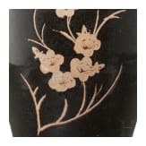 Vase mit Prunus-Zweig, China, 12. - 13. Jhdt.