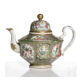 Famille-Rose-Teekanne, China, sp&auml;te Qing-Dynastie, Ende 19. Jhdt.