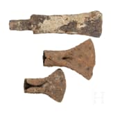 Zwei T&uuml;llenbeile und &Auml;rmchenbeil, deutsch, keltisch, 2. - 1. Jhdt. v. Chr.
