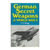 Elf B&uuml;cher &uuml;ber die deutsche Bewaffnung der Weltkriege, deutsch und englisch