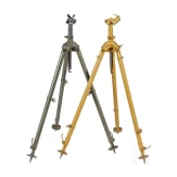Zwei Flieger-Dreibeine f&uuml;r MG 34 und MG 42 / MG 3