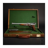 A cased Luger presentation Carbine Mod. 1902 by DWM, with "GL" initials (Georg Luger)