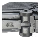 A Luger pistol Mod. 04 (1906) by DWM, 1st pattern ("non altered safety"), with shoulder stock and holster, Reichsmarine