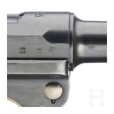Pistole 08, Mauser, Code "1936 - S/42", zwei Magazine, Koffertasche