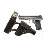 Tokarev TT 33, mit Tasche und Koppel