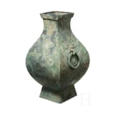 Bronze-Ritualgefäß vom Typ Fanghu, China, Han-Dynastie, 206 v. Chr. - 200 n. Chr.