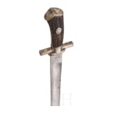 Gro&szlig;er silbermontierter Hirschf&auml;nger, deutsch, um 1800