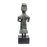 Bronzestatuette eines Mannes mit Dolch, neoelamitisch, 8. - 7. Jhdt. v. Chr.