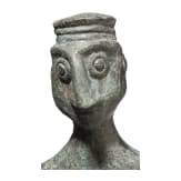 Bronzestatuette eines Mannes mit Dolch, neoelamitisch, 8. - 7. Jhdt. v. Chr.