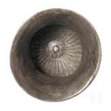 Silberphiale mit hohem Rand, griechisch, 5. - 4. Jhdt. v. Chr.