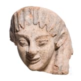 Antefix aus Ton mit Bemalungsresten, etruskisch, sp&auml;tes 6. Jhdt. v. Chr.
