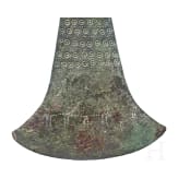 Bronzebeil f&uuml;r zeremonielle Zwecke, etruskisch, 2. H&auml;lfte 8. - fr&uuml;hes 7. Jhdt. v. Chr.