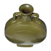 Vase (moon flask) mit "Teadust"-Glasur und Qianlong-Sechszeichenmarke, China, wohl aus der Zeit (1711 - 1799)