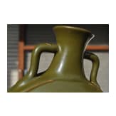 Vase (moon flask) mit "Teadust"-Glasur und Qianlong-Sechszeichenmarke, China, wohl aus der Zeit (1711 - 1799)