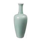Kleine Seladon-Vase, China, wahrscheinlich 19./20. Jhdt.