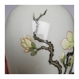 Famille-rose-Meiping-Vase mit Vogel und Bl&uuml;ten, China, wohl Yongzheng-Periode