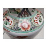 Gro&szlig;e Famille-verte-Vase mit Soldaten, China, 19./20. Jhdt.