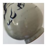 Birnenf&ouml;rmige blau-wei&szlig;e Vase (Ping) mit Drache, China, wohl Yuan-Dynastie