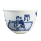 Blau-wei&szlig;es Koppchen mit erotischer Darstellung und Kangxi-Marke, wohl aus dieser Zeit (18. Jhdt.)