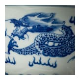 Blau-wei&szlig;e Schale mit Drachen, China, wohl Kangxi-Periode