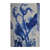 Gro&szlig;e blaue-wei&szlig;e Vase mit Soldatenszene, China, wohl Kangxi-Periode (18. Jhdt.)