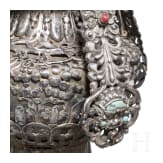 Luxuri&ouml;ses Paar silbermontierter Ritualgef&auml;&szlig;e (Bumpa), Tibet, 19. Jhdt.