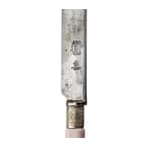 Zwei Messer mit Porzellangriffen aus dem Service der kaiserlichen Yacht "Livadia", Kaiserlich Russische Porzellanmanufaktur, St. Petersburg, um 1870-80