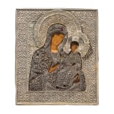 Ikone mit der Gottesmutter Iwerskaja mit Silberoklad und Silberfiligran, Russland, 19. Jhdt. (Ikone), Moskau, Grigorij Sbitnjew, 1891