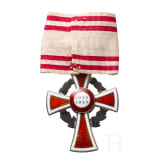 Ehrenzeichen vom Roten Kreuz 1. Klasse mit Kriegsdekoration