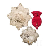 Zwei silberne Stoffsterne und ein Medaillon, 19./20. Jhdt.