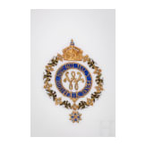 Kaiser Wilhelm II. - Teller, Teekanne und Sahnekanne aus dem Bordservice der kaiserlichen Yacht "S.M.Y. Hohenzollern", KPM Berlin
