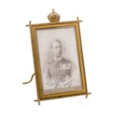 Kronprinz Wilhelm von Preu&szlig;en - Widmungsportr&auml;t im Geschenkrahmen, um 1905