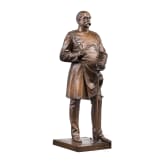 Fritz Schaper (1841 - 1919) - Figur von Bismarck in K&uuml;rassieruniform