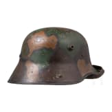 Stahlhelm M 1916 in Mimikry-Tarnanstrich