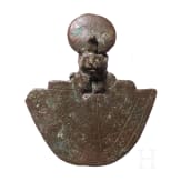 A pendant with Sekhmet head over a neck collar decoration, bronze, Late Period, early to mid-1st millennium B.C.