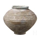 An early Islamic ceramic pot, 10th century
