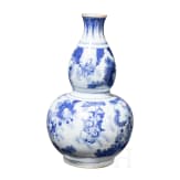 A Chinese blue and white double-gourd vase, probably Kangxi period, 18th century
